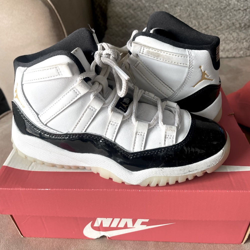 Jordan “concord” 11s